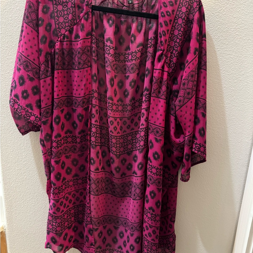 Express Pink and Black Patterned Kimono Top